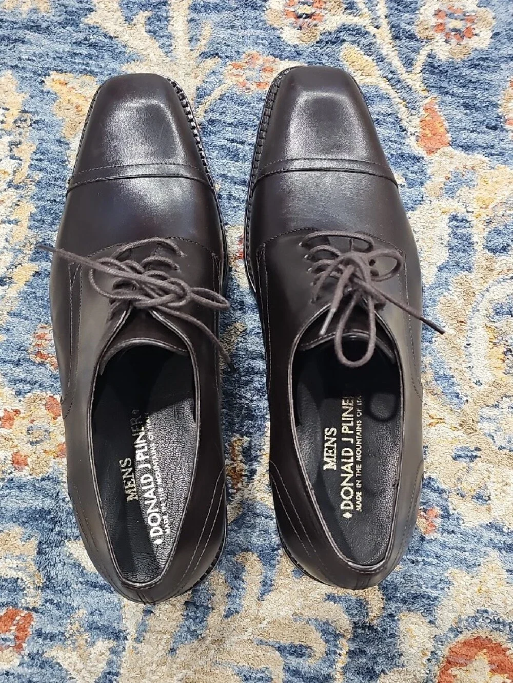 Donald J. Pliner Men's Dark Brown Cap-Toe Lace-Up Oxfords